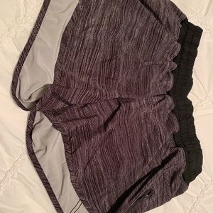 Lululemon tracker short 12